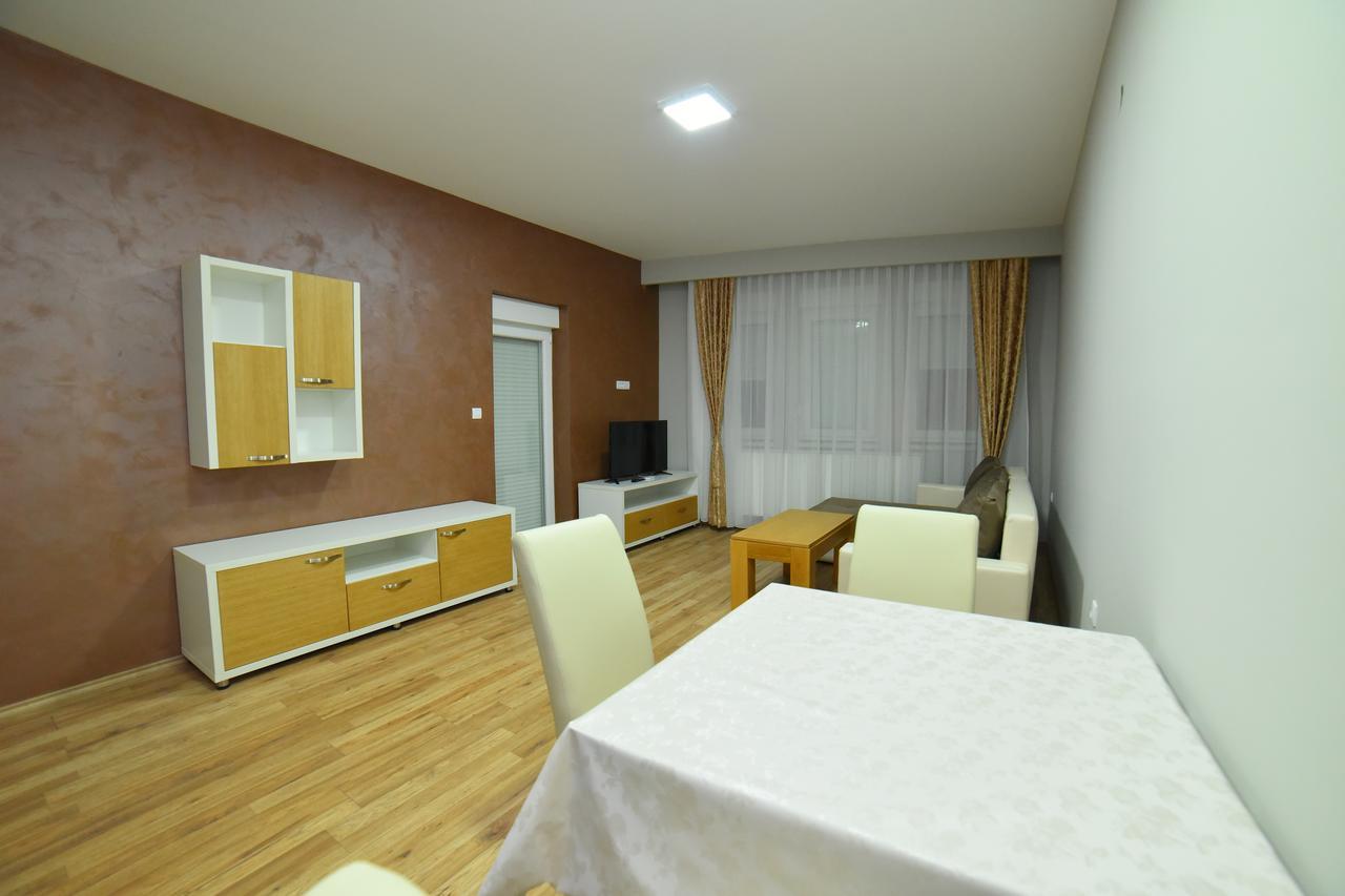 Apartmani Milosevic Bijeljina Kültér fotó
